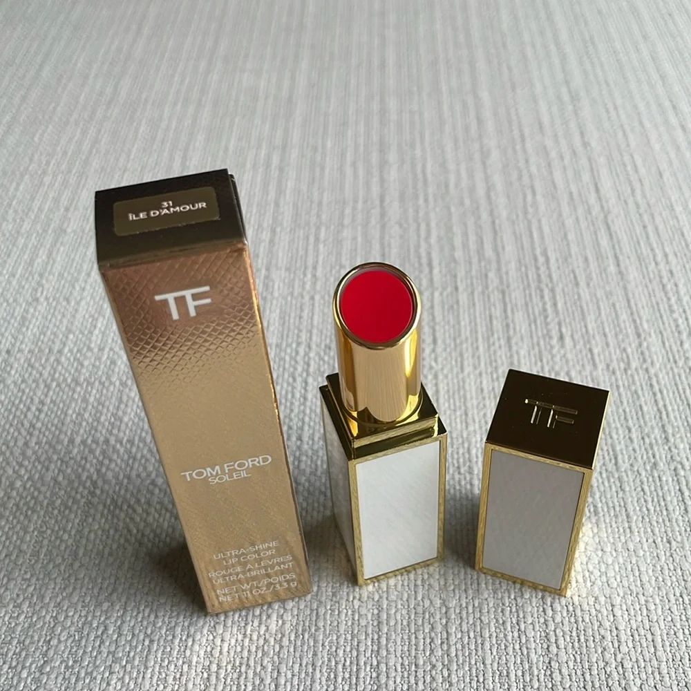 Tom ford 31 ILE D'AMOUR ultra shine color lipstick